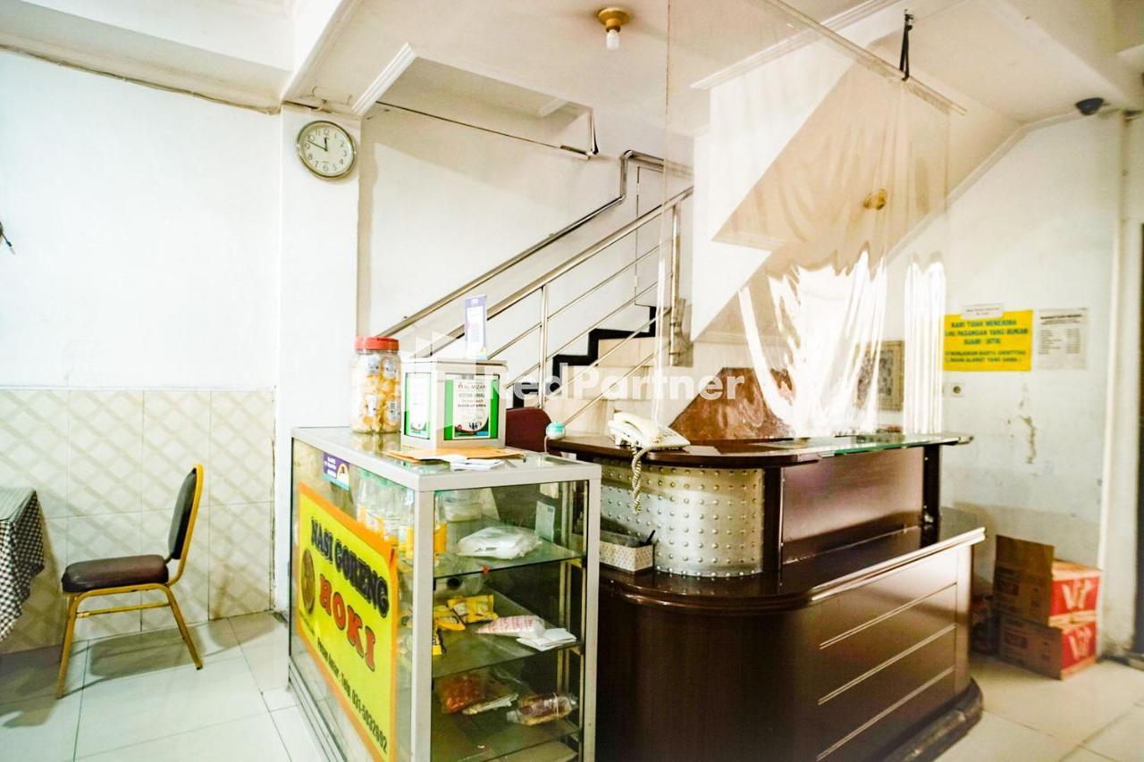 Hoki Homestay Redpartner Surabaia Exterior foto