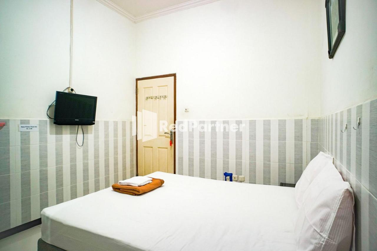 Hoki Homestay Redpartner Surabaia Exterior foto