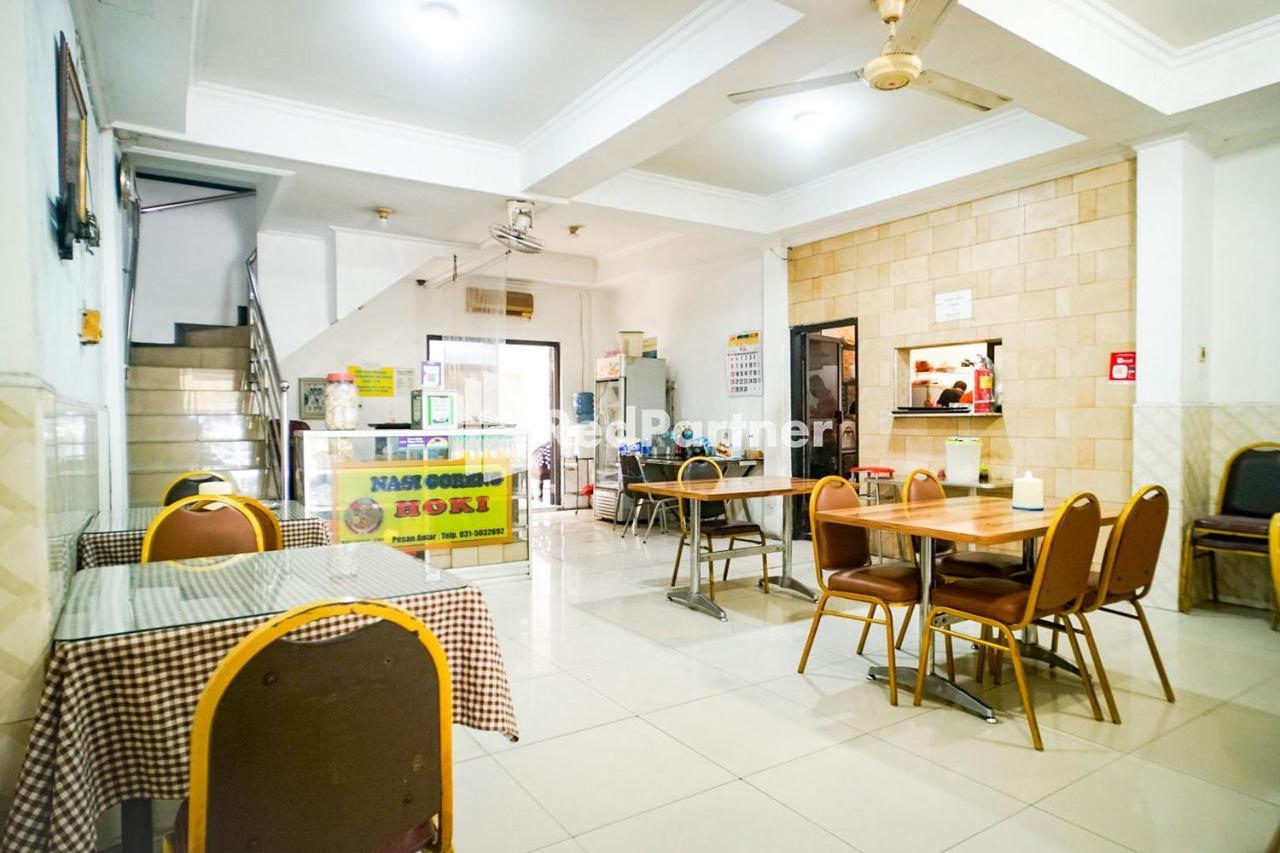 Hoki Homestay Redpartner Surabaia Exterior foto